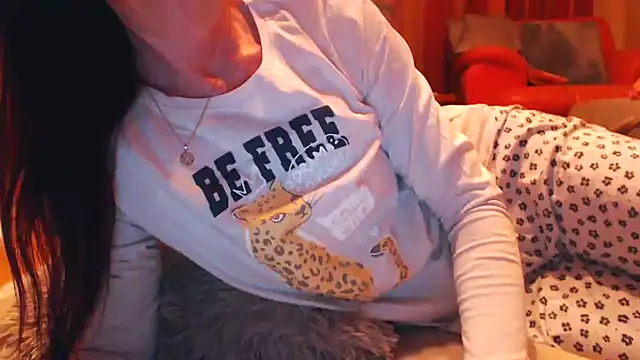 Snapshot of LovelyAndraGirl chatting on March 2026 05:06:01 PM LovelyAndraGirl online show from March 2026 05:06:01 PM