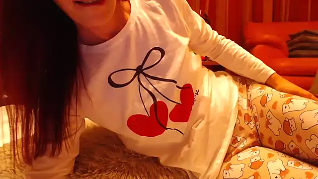 Snapshot of LovelyAndraGirl chatting on April 2026 07:09:02 PM LovelyAndraGirl online show from April 2026 07:09:02 PM