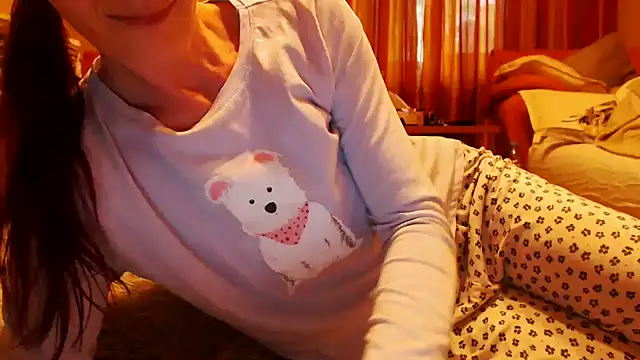 LovelyAndraGirl online show from July 2026 02:12:02 PM