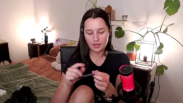 Snapshot of Lenas_Room chatting on May 2026 06:54:02 AM Lenas Room online show from May 2026 06:54:02 AM