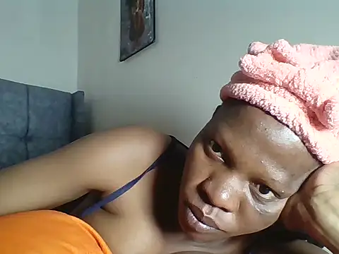 Snapshot of t-NaughtyLicia chatting on July 2026 02:21:02 PM t-NaughtyLicia online show from July 2026 02:21:02 PM