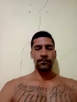 adriabis013 online show from April 2026 03:49:02 PM