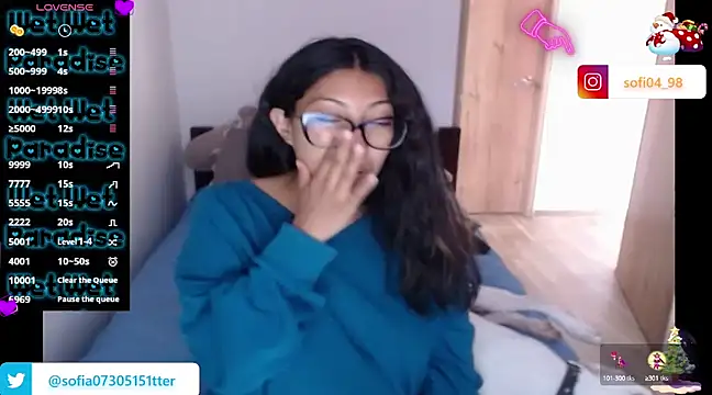 Snapshot of sofia_rosse4 chatting on January 2025 02:31:02 PM sofia rosse4 online show from January 2025 02:31:02 PM