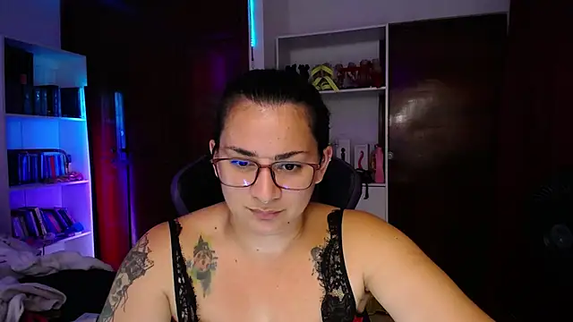 Snapshot of Amarantha_666 chatting on January 2025 10:10:01 PM Amarantha 666 online show from January 2025 10:10:01 PM