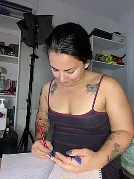 Snapshot of Amarantha_666 chatting on April 2026 01:31:01 PM Amarantha 666 online show from April 2026 01:31:01 PM