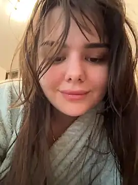 Snapshot of NikaMur chatting on December 2025 03:45:02 AM NikaMur online show from December 2025 03:45:02 AM