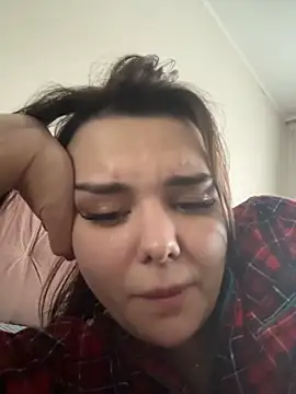 Snapshot of NikaMur chatting on December 2025 03:35:02 AM NikaMur online show from December 2025 03:35:02 AM