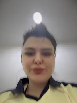 Snapshot of NikaMur chatting on February 2026 02:19:02 AM NikaMur online show from February 2026 02:19:02 AM