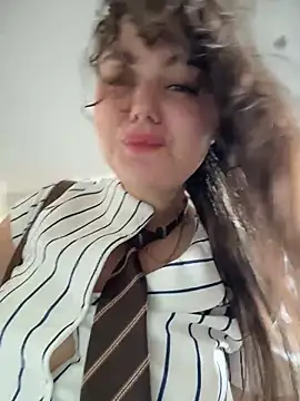 Snapshot of NikaMur chatting on March 2026 02:13:02 AM NikaMur online show from March 2026 02:13:02 AM