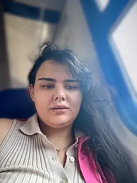 Snapshot of NikaMur chatting on June 2026 02:12:01 AM NikaMur online show from June 2026 02:12:01 AM