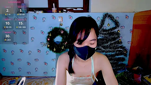 Snapshot of __Saphia__ chatting on December 2024 06:17:01 PM   Saphia   online show from December 2024 06:17:01 PM