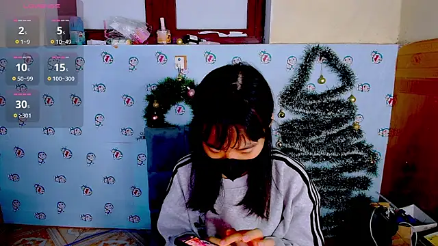 Snapshot of __Saphia__ chatting on December 2024 12:42:02 AM   Saphia   online show from December 2024 12:42:02 AM