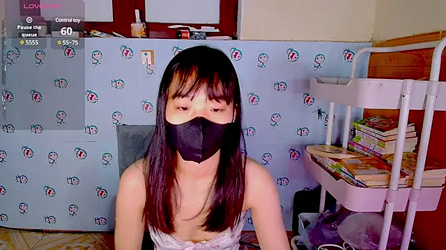 Snapshot of __Saphia__ chatting on March 2025 12:39:02 AM   Saphia   online show from March 2025 12:39:02 AM