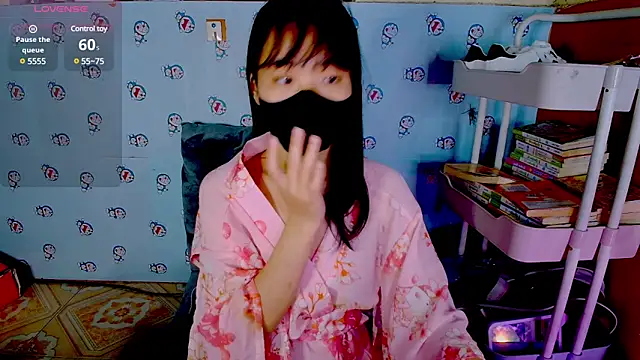 Snapshot of __Saphia__ chatting on March 2025 02:29:02 PM   Saphia   online show from March 2025 02:29:02 PM