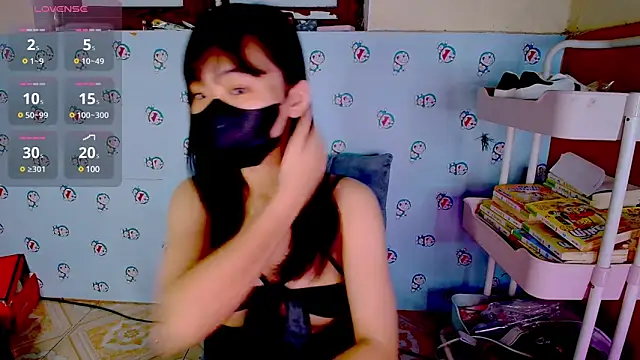 Snapshot of __Saphia__ chatting on March 2025 03:06:01 PM   Saphia   online show from March 2025 03:06:01 PM