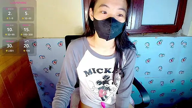 Snapshot of __Saphia__ chatting on October 2025 03:02:02 PM   Saphia   online show from October 2025 03:02:02 PM