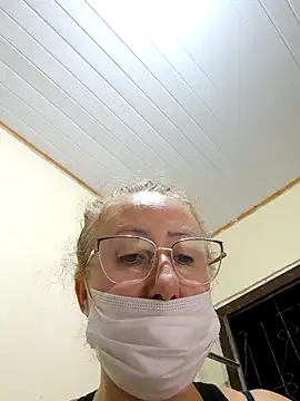 Snapshot of MILEIDE980 chatting on February 2025 01:52:02 AM MILEIDE980 online show from February 2025 01:52:02 AM