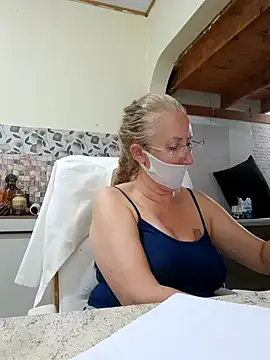 Snapshot of MILEIDE980 chatting on March 2025 12:22:02 AM MILEIDE980 online show from March 2025 12:22:02 AM