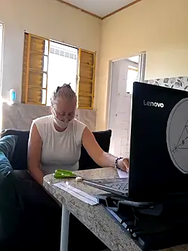 Snapshot of MILEIDE980 chatting on March 2025 07:35:02 PM MILEIDE980 online show from March 2025 07:35:02 PM