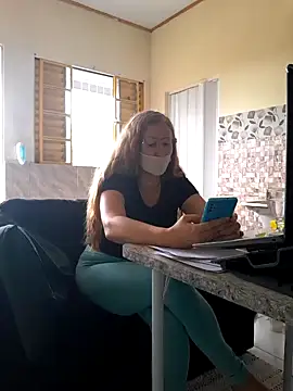 Snapshot of MILEIDE980 chatting on March 2025 05:20:01 PM MILEIDE980 online show from March 2025 05:20:01 PM