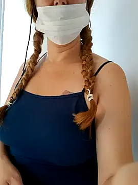 Snapshot of MILEIDE980 chatting on September 2025 11:56:01 AM MILEIDE980 online show from September 2025 11:56:01 AM