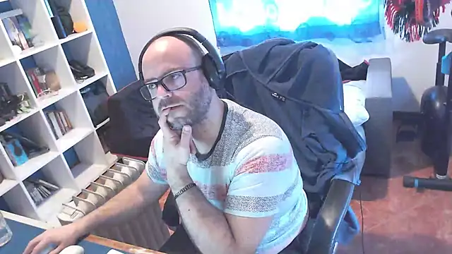 ravingr4d4 online show from March 2025 12:11:02 PM