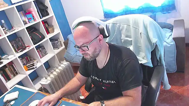 ravingr4d4 online show from March 2026 11:27:02 AM