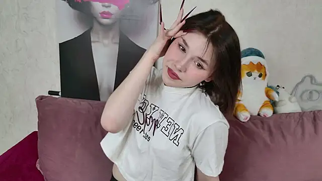 Alisa Black Star online show from September 2025 05:24:01 PM