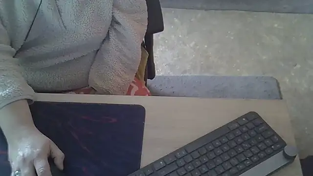 Silvia2277 online show from February 2026 07:02:01 AM