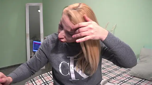 Snapshot of CelineConner chatting on January 2025 05:13:01 AM CelineConner online show from January 2025 05:13:01 AM