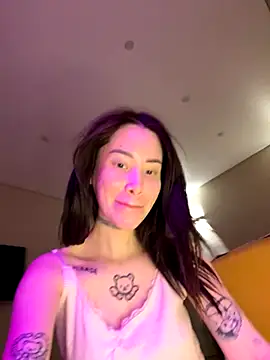 Yunasi online show from September 2025 02:00:02 PM