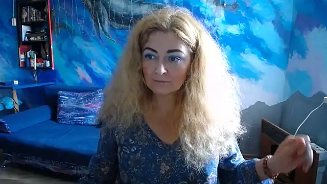 Helen1974 online show from September 2025 07:41:01 AM