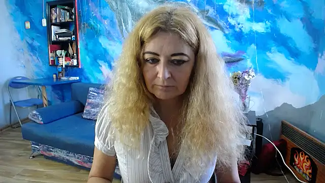 Helen1974 online show from September 2025 10:17:01 AM