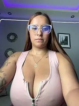 Snapshot of Seized_lust chatting on January 2025 09:47:02 PM Seized lust online show from January 2025 09:47:02 PM