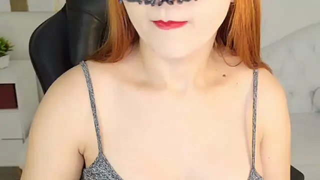 Snapshot of ANNA------ chatting on June 2026 02:08:01 PM ANNA------ online show from June 2026 02:08:01 PM