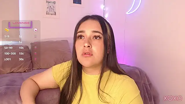 Megan FE online show from February 2025 01:54:01 PM