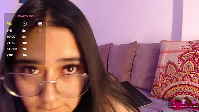 Megan FE online show from October 2025 01:34:02 PM