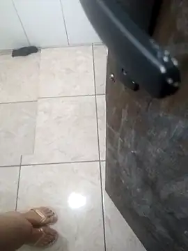 Snapshot of MagrinhaMMs chatting on February 2025 07:24:02 PM MagrinhaMMs online show from February 2025 07:24:02 PM