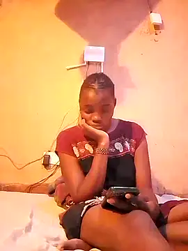 Snapshot of cute_naimah chatting on October 2025 04:15:02 PM cute naimah online show from October 2025 04:15:02 PM