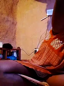 Snapshot of cute_naimah chatting on November 2025 04:38:01 AM cute naimah online show from November 2025 04:38:01 AM