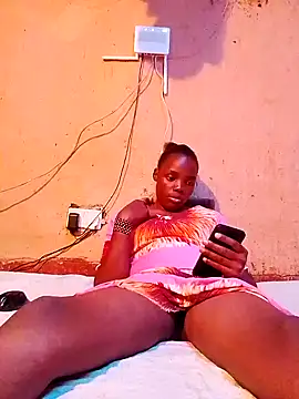 cute naimah online show from December 2025 09:01:01 PM