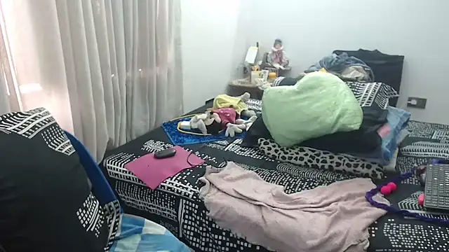 Anny Smith69 online show from April 2026 05:14:02 PM