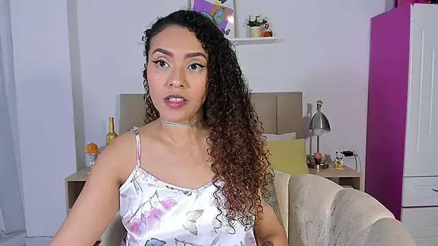 Snapshot of Zoe_Gruber chatting on March 2026 11:31:02 PM Zoe Gruber online show from March 2026 11:31:02 PM