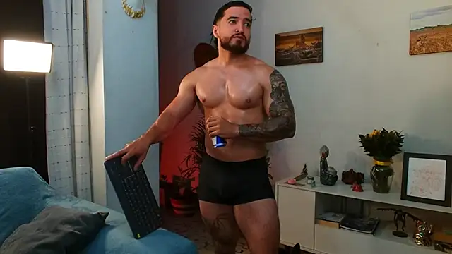 AndrewMartinez online show from October 2025 01:25:02 AM