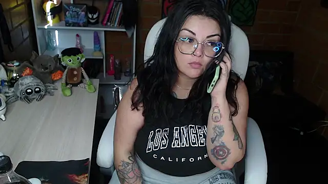 juliette rd online show from February 2025 09:53:02 PM