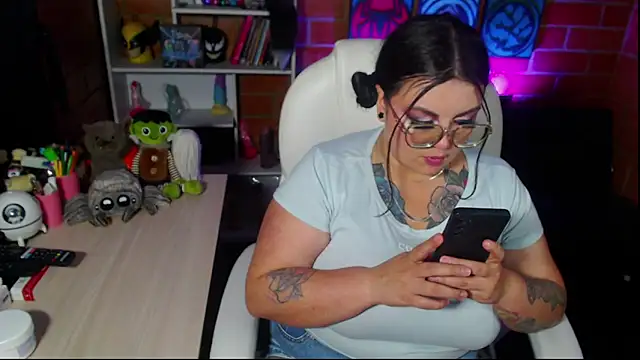 juliette rd online show from September 2025 03:32:02 AM