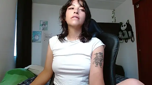 Snapshot of liisaxxx chatting on November 2025 09:14:01 PM liisaxxx online show from November 2025 09:14:01 PM