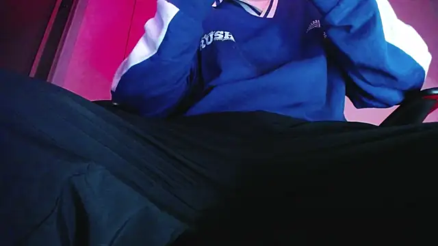 zacwatson  online show from January 2026 04:48:01 AM