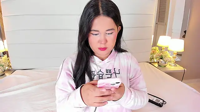 Lilly 2809  online show from September 2025 04:14:01 AM