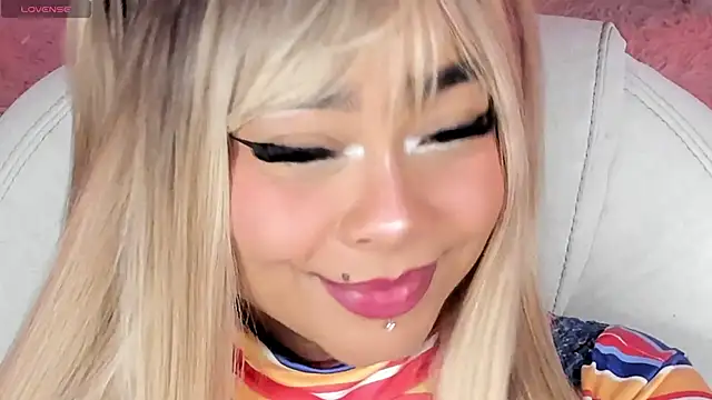 Snapshot of conny__curly chatting on February 2025 01:58:01 PM conny curly online show from February 2025 01:58:01 PM